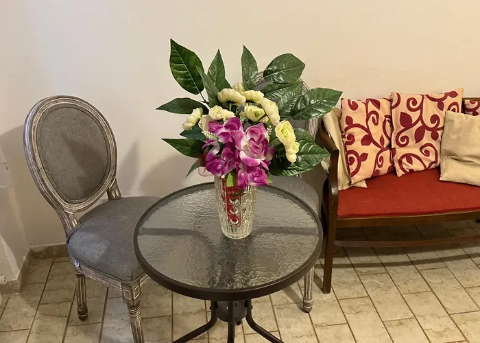 The Wolf House Greysclass Мини-отель Венеция