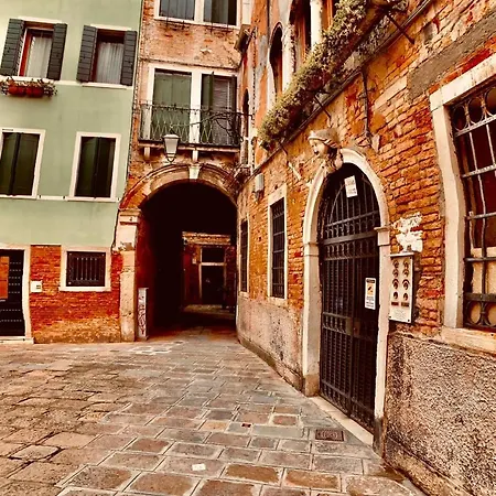 The Wolf House Locanda Venezia