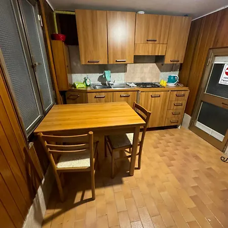 The Wolf House Greysclass *