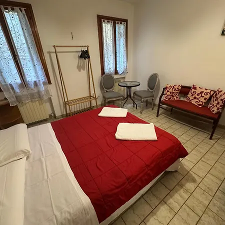 宾馆 The Wolf House Greysclass 威尼斯