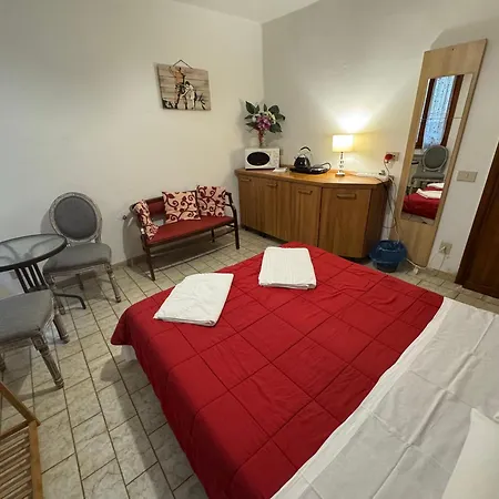 The Wolf House Greysclass *