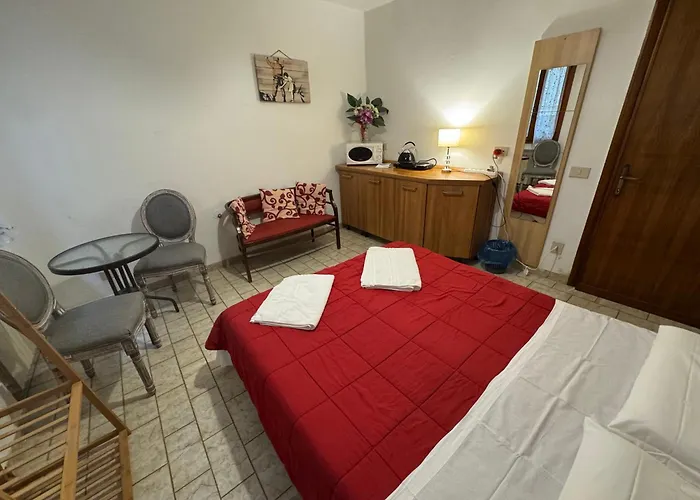 The Wolf House Greysclass *