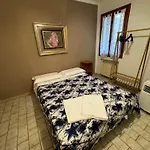 Gasthof The Wolf House Greysclass Venedig